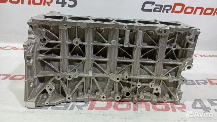 Блок цилиндров б/у для BMW X5 (11112359841)