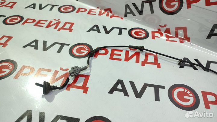 Датчик ABS задний Nissan Wingroad WFY11 QG15DE