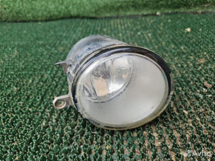 Фара противотуманная Toyota Corolla E140 1.6 1zrfe