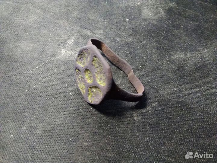 Перстень с Солярным символом. 10 век