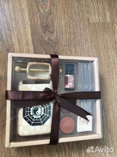 Набор с аром-лампой