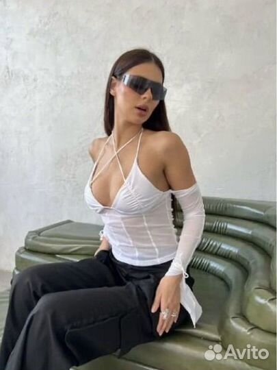 Топ y2k с рукавами