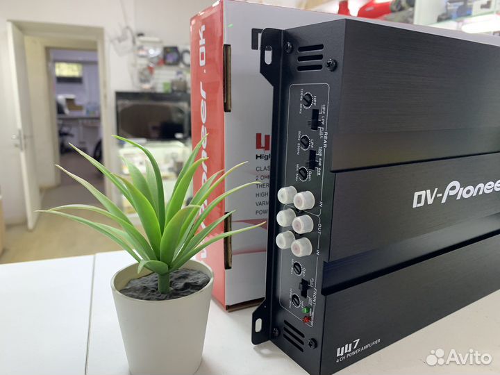 Автомобильный усилитель звука Pioneer 447