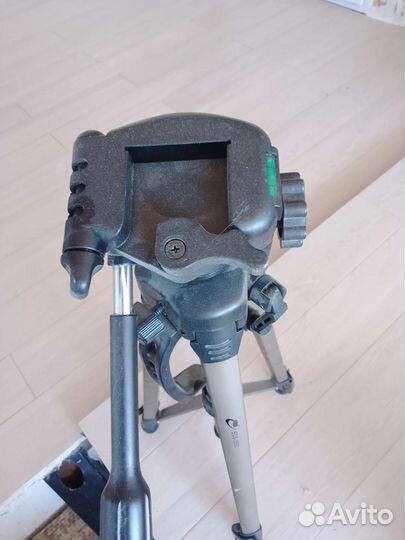 Штатив для фотоаппарата