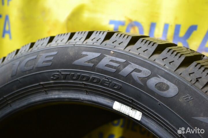 Pirelli Ice Zero 275/40 R20