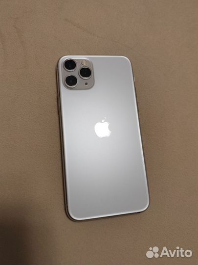 iPhone 11 Pro, 64 ГБ
