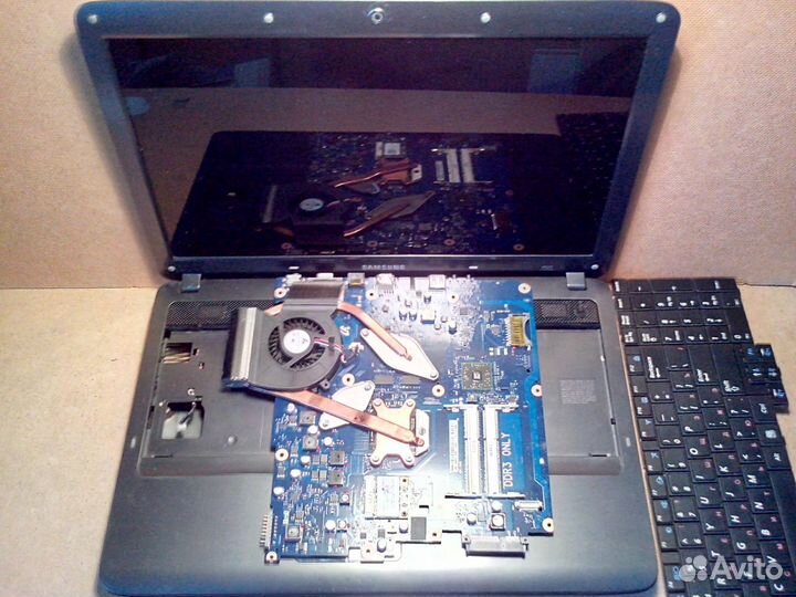 Samsung R525 и Asus F50GX на запчасти