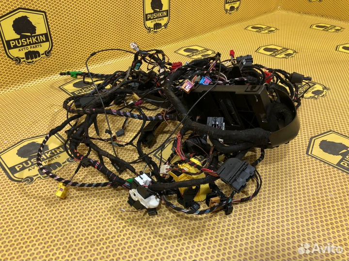 Проводка торпедо/консоли/руля Skoda Octavia