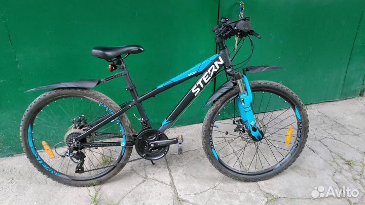 Велосипед скоростной в идеальном состоянии