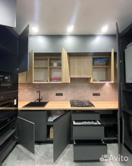 Цена за всю кухню CN:025972