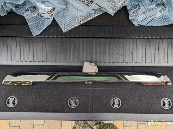 Планка над номером, Lexus LX (Black vision), 20г