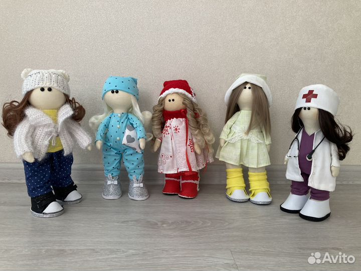 Текстильная интерьерная кукла