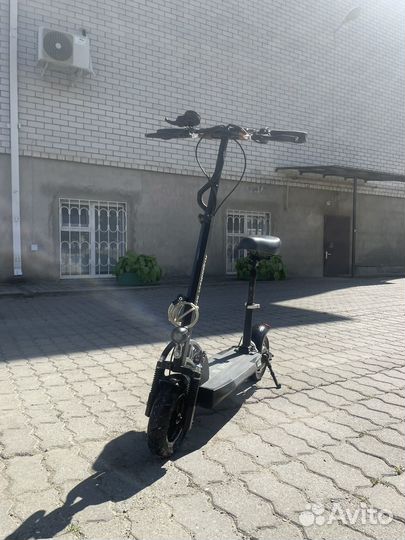 Электросамокат Kugoo Kirin M4