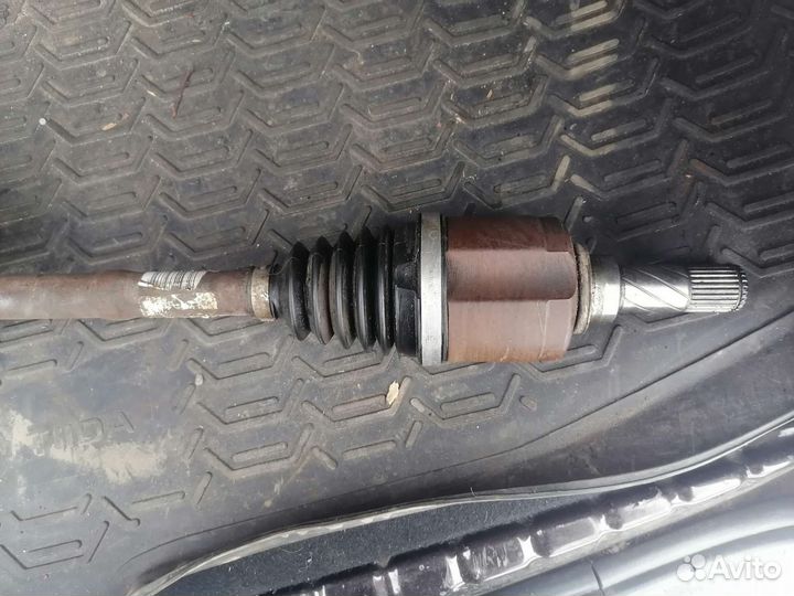 Привод левый renault duster