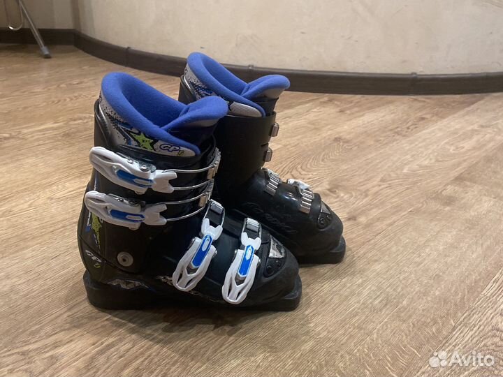 Горнолыжные ботинки детские 19- 20.5