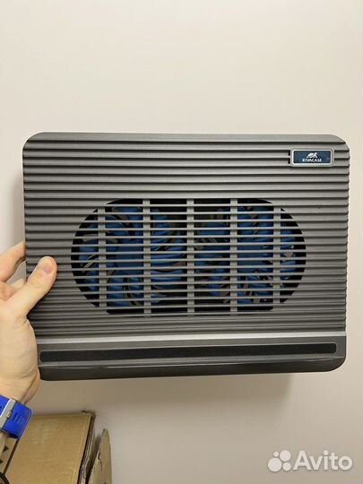 Охлаждающая подставка для ноутбука