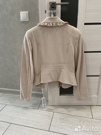 Куртка rinascimento новая Италия