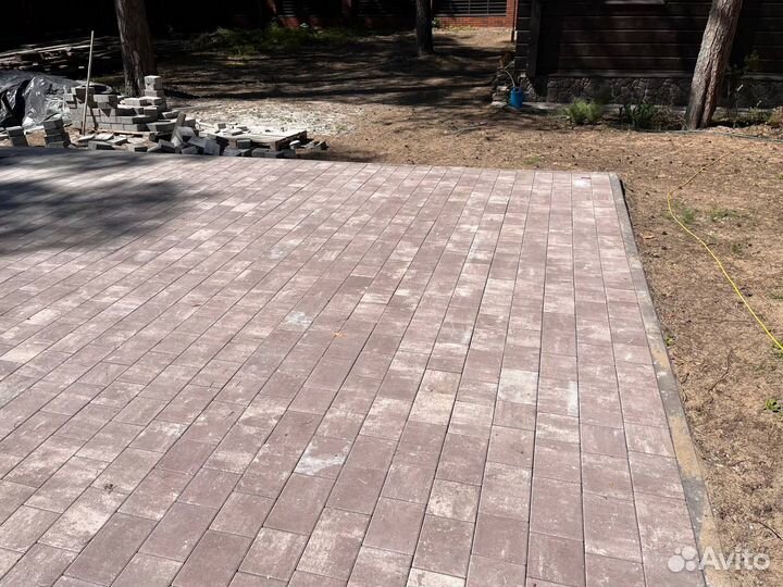 Укладка тротуарной плитки