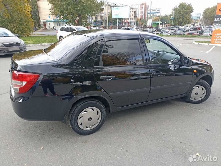 LADA Granta 1.6 МТ, 2012, 122 000 км
