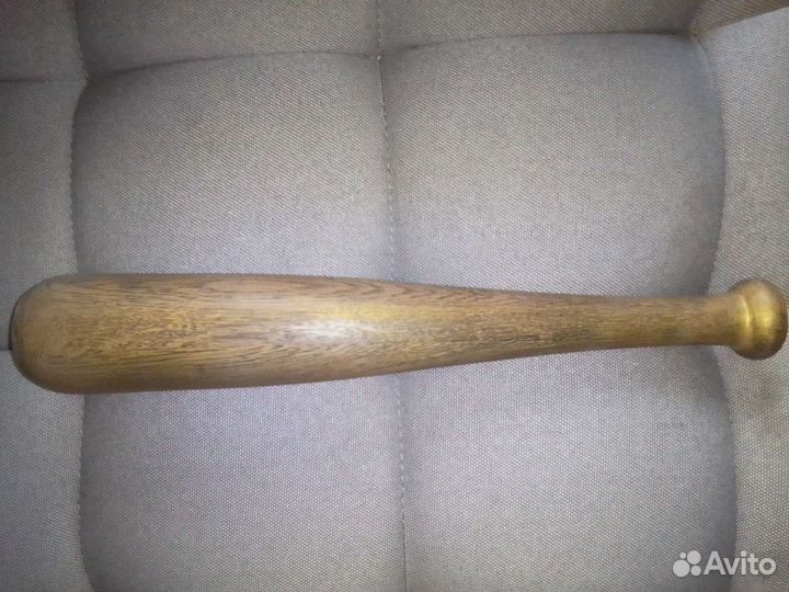 Бейсбольная бита деревянная