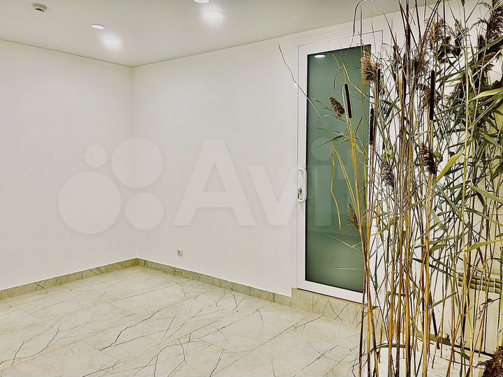 Сдам 166 м. в центре города