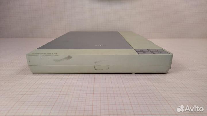 Сканер планшетный epson perfection V10, б/у