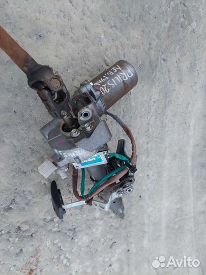 Колонка рулевая Toyota Prius 2 2003-2008 с Эур