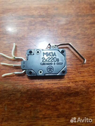 Микропереключатель 2а 220в
