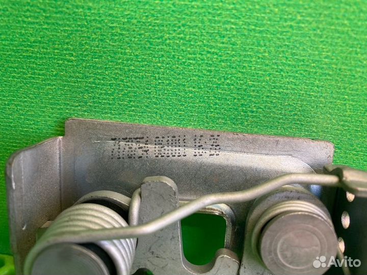 Замок капота Bmw X5 E70 N57D30A 2012