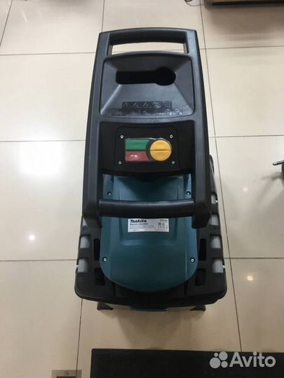 Измельчитель садовый makita UD2500, 2,5кВт,до45мм