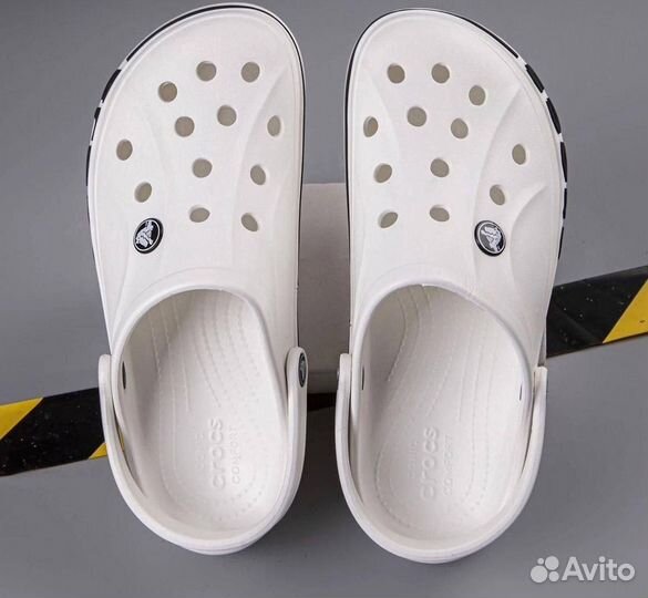 Crocs белые Сабо унисекс Шлепанцы Мужские-Женские