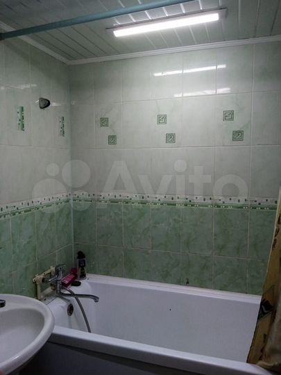 2-к. квартира, 48 м², 1/9 эт.