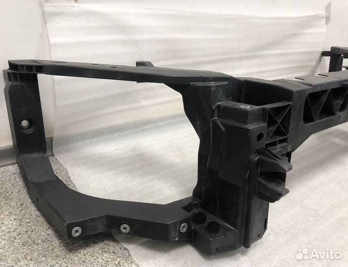 Передняя панель телевизор Geely Tugella 2020