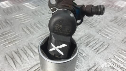 Форсунка дизельная land rover range rover sport (YAD01AL04)