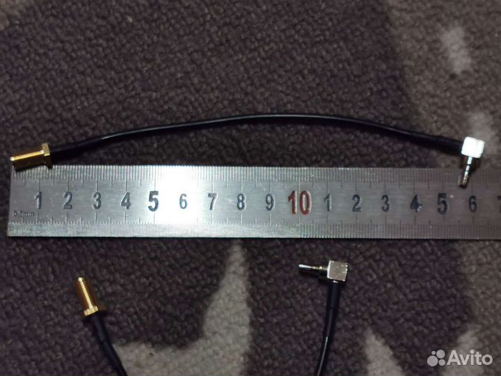 Комплект пигтейл-переходников CRC9 - SMA