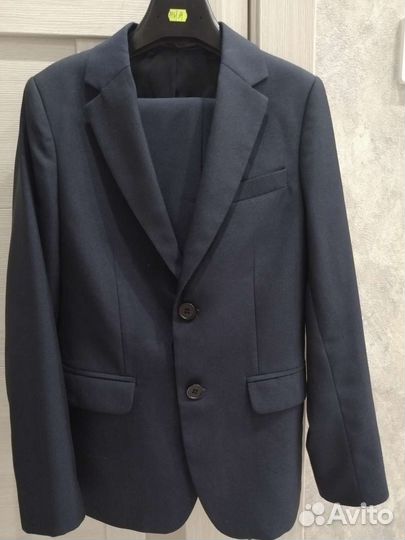 Школьный костюм