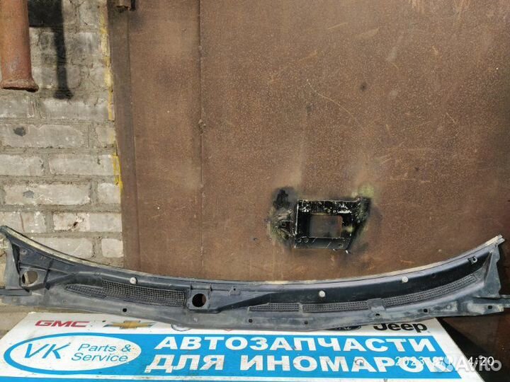 Жабо Nissan Maxima A33 00-06