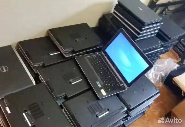 В связи с закрытием офиса продаем ноутбуки
