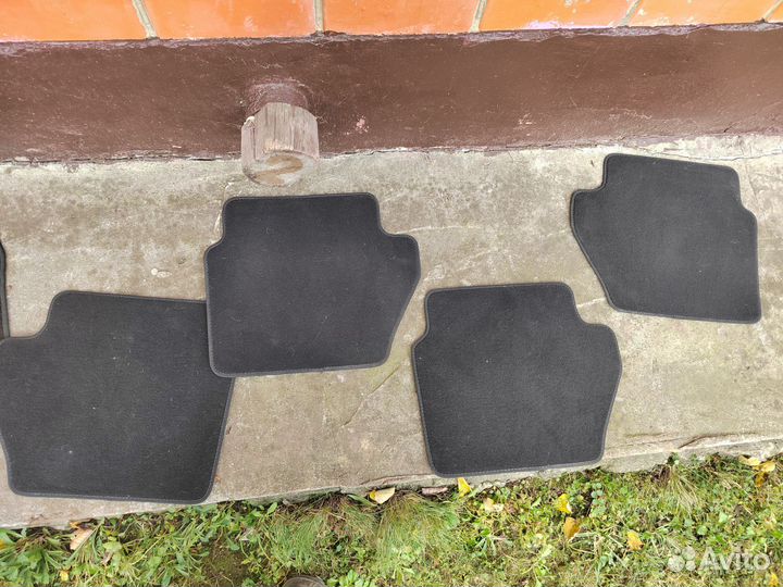 Ford fiesta mk6 коврики