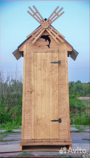 Уличный туалет с установкой