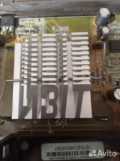 Материнская плата с процессором