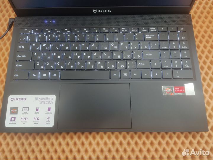 Новый ноутбук IPS/Ryzen3/8/512sdd