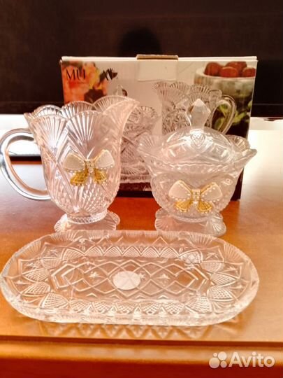 Набор посуды подарочный