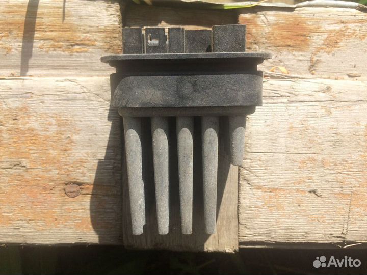 Резистор отопителя Opel Astra H, Zafira B, Corsa