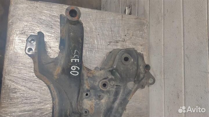 Подрамник передний Toyota Verso R2 2017