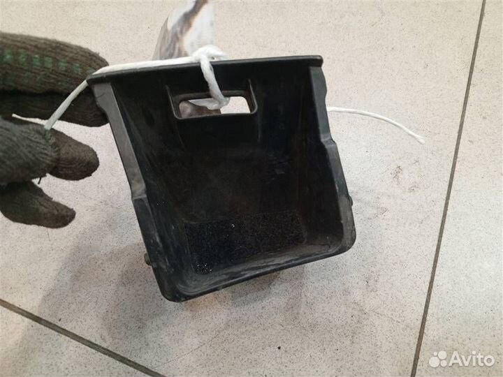 Бардачок Mitsubishi Pajero iO 1998-2007