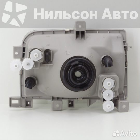 Фара nissan atlas F23, 1991-1998 г правая, zevs
