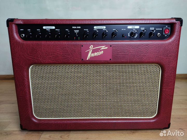 Гитарный комбоусилитель