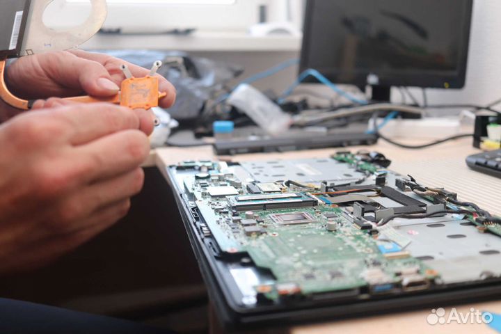 Ремонт компьютеров и ноутбуков / Мастер ремонта