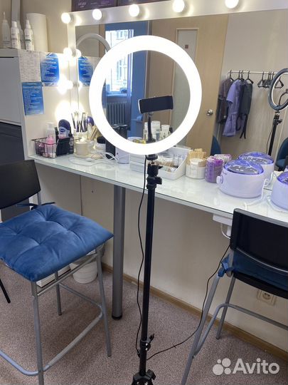 Кольцевая лампа